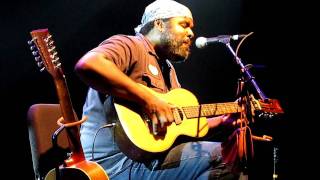 Alvin Youngblood Hart quotPony Bluesquot [upl. by Eislrahc]