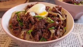 SUPER EASY Yoshinoya Inspired Japanese Beef Bowl Recipe 牛丼 Gyudon [upl. by Idet]