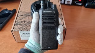 UNBOXING RADIO MOTOROLA MOTOTRBO R2  LAH11YDC9JA2AN  400480 MHZ 4W NKP [upl. by Larrabee58]