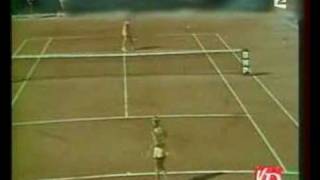 Evert Navratilova French Open 1975 [upl. by Ssilb183]