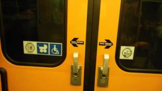 UBahn Linie U3 Typ U2 StephansplatzVolkstheater in Wien [upl. by Idnahr122]