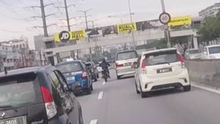 Douchebag UnserMotorcyclist Crashed  Yamaha Lagenda 115ZR [upl. by Congdon976]