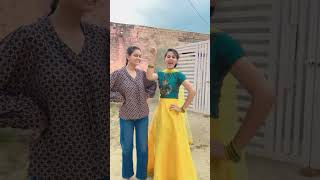 Phool Chameli ka chanchalrawat9003 youtubeshorts viral dance trending shortvideo [upl. by Aiyekal424]