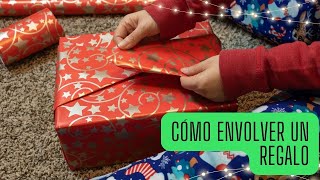 Cómo envolver un regalo con papel de regalo 🎁✨ [upl. by Asserat]