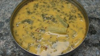 Keerai Pulikari Recipe  Keerai Poriyal  Yummy Tummy [upl. by Ayita]