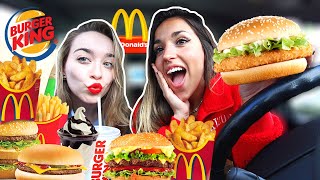 🔥 PROBANDO COMIDA VEGANA 🍔 de MCDONALDS y BURGER KING 😱 [upl. by Oakie]