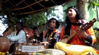 Baul Gaan  Golemale Golemale Pirit Koro Na [upl. by Netsud]