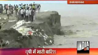 Thousands Homeless In Barabanki As Ghaghra Breaches Embankment [upl. by Leta678]