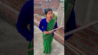 Niche utar 😜🥰 shorts trending funny comedy ytshorts maa [upl. by Mylo986]