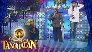 Tawag ng Tanghalan Vice Ganda and Vhong Navarro make fun of a microphone stand [upl. by Aneger]