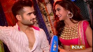 Karan Tacker and Krystle Dsouza Enjoy Shoot on the Set  India TV [upl. by Animrelliug]