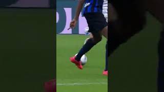 Kenan Yıldızdan Akıl Dolu Kontrol Ve Mükemmel Bitiriş futbol juventus [upl. by Fan]