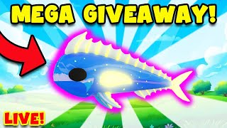 Im Giving Away A Mega Diamond Mahi In Adopt Me DREAM PET GIVEAWAY [upl. by Okim]