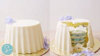 GENDER REVEAL MACARON CAKE Pinata Smash Cake  Sumopocky [upl. by Worthington]