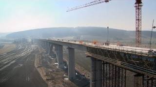 Thüringens längste Brücke Lückenschluss der ICEIlmtalbrücke bei Langewiesen [upl. by Enitsirhk]