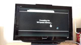 How to reset a nintendo Wii [upl. by Mahsih459]