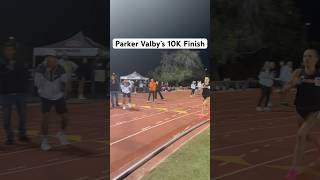 Parker Valby’s 10K Finish 🥳 track 10k parkervalby florida d1 running azusa bryanclay [upl. by Crysta]