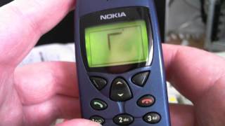 Nokia 6110 playing 2 player quotSnakequot with a Nokia 6150 [upl. by Seiber]