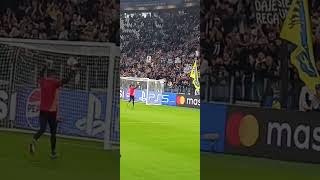 Allianz Stadium JuventusStoccarda ingresso in campo portieri [upl. by Shreve]