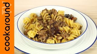 Fusilli con cipolle di Tropea e salsiccia [upl. by Nayarb265]