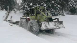 tracteur forestier a samoens [upl. by Eelyac]