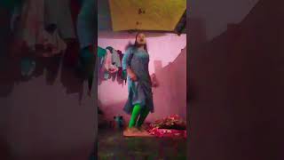 Baten Umar kamar lachak kahaniyan bhojpuri song dance newsong trendingshorts viralsong [upl. by Raviv348]