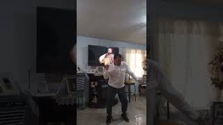 Alejandro lechuga Mejia Bailando un canción que le gusta [upl. by Civ]