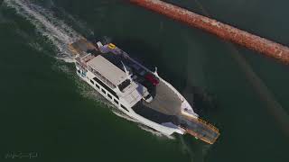 SEALINK TOWNSVILLE MAGNETIC ISLAND CAR FERRY 21 12 19 [upl. by Elsa]