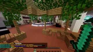 Minecraft Hide n Seek w HeyImBee and StrauberryJam [upl. by Morey808]