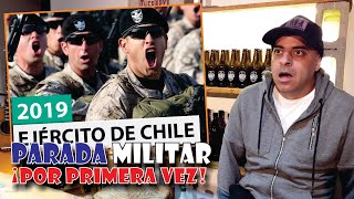 PARADA MILITAR por PRIMERA VEZ  Argentino REACCIONA en su BAR [upl. by Lraep]