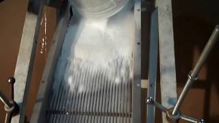 CrossFlo Static Scalping Sieve Removes Lumps from Acrylic Powder  Kason Test Lab [upl. by Sillek]