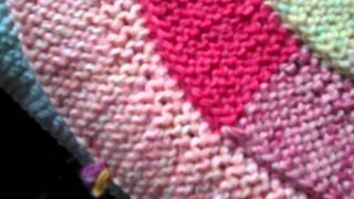 10 Stitch Spiral  Knitting in rounds [upl. by Akerehs]