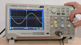 4 CPNV Oscilloscope facile Utilisation du Trigger V2 [upl. by Orual624]