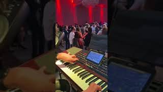 Bigharar moein bandari live concert younnesmusic بندری معین بیقرار [upl. by Ayna]