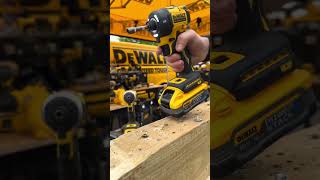 DeWALT DCF870 Hydraulic tools automobile building [upl. by Terrag]