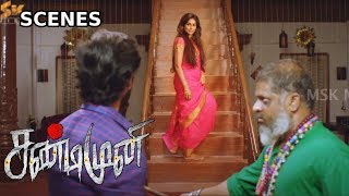 Priest confirms the demon in Sandi’s house as his wife Thamare  Sandimuni Latest Tamil Movie [upl. by Enitsirhc]