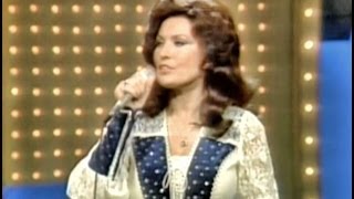 Loretta Lynn  Coal Miners Daughter [upl. by Farmann]