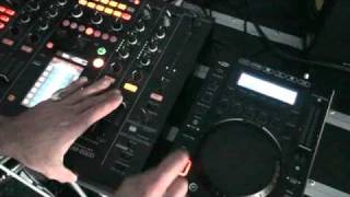 DJ Tutorial Edit a song on the off beat [upl. by Cathe]