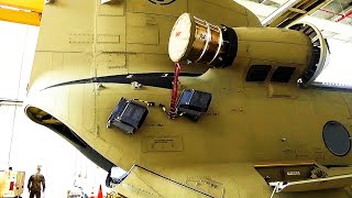 CloseUp ‘Walk Around’ View Of A United States Army CH47 Chinook Helicopter [upl. by Aruasor]