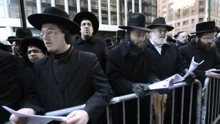 50000 Satmar Jews Protest Against Israel Military Draft [upl. by Elleval]