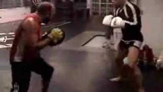 Wanderlei Silva training at Chute Boxe [upl. by Gaynor]