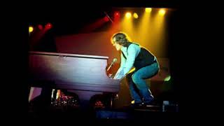 Werewolves of London  Warren Zevon Live at the Main Point 1976 [upl. by Hsirt248]