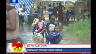 Flood There is no ground to land a helicopter in Bayelsa [upl. by Minta]