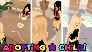 🥠Adopting a child🥠 Berry Avenue Roleplay VOICED [upl. by Broddy]