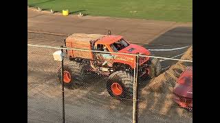 Versus Monster Trucks 2024 Ransomville Speedway Ransomville NY 82424 FULL SHOW [upl. by Hofstetter844]