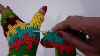 दस्ताने बनाने का तरीका  Simple Hand Knitted Gloves  Half Finger Gloves [upl. by Eetnod]