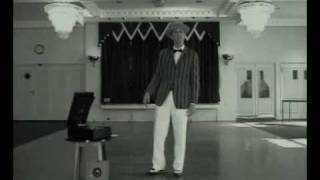 How To Charleston 1920s style  Lesson 1 Solo Charleston [upl. by Wrennie]