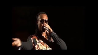 Flavour  Thrilling Fans at the MTV All Stars with Snoop Lion Concert KwazuluNatal [upl. by Nywles]