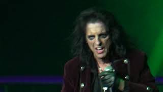 Alice Cooper  Poison  Leeds First Direct Arena  181024 [upl. by Weissmann]