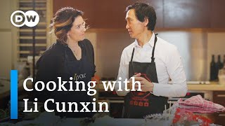 Maos last dancer Alondra de la Parra cooks dumplings with Li Cunxin [upl. by Bobbi]